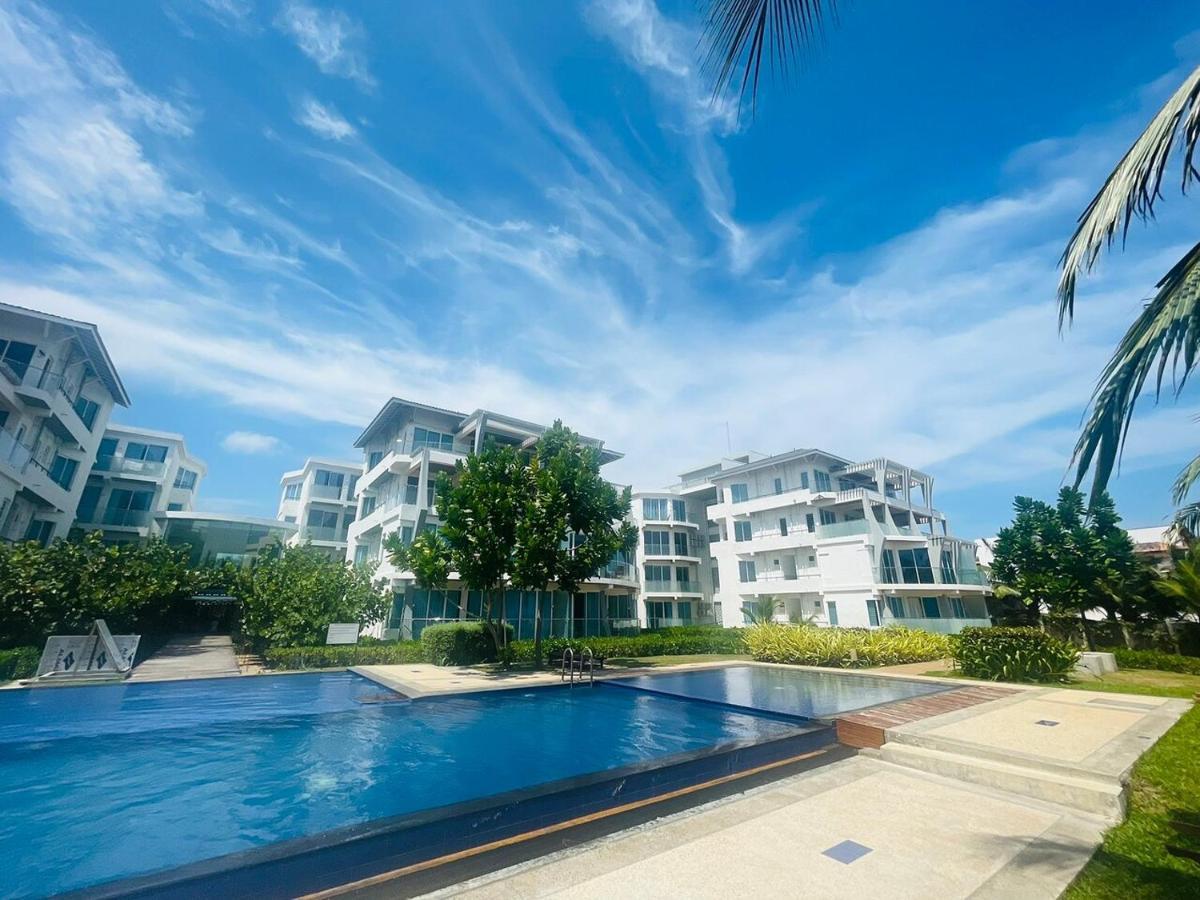 Trincomalee Ocean Front Condos Kültér fotó