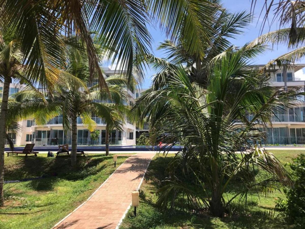 Trincomalee Ocean Front Condos Kültér fotó